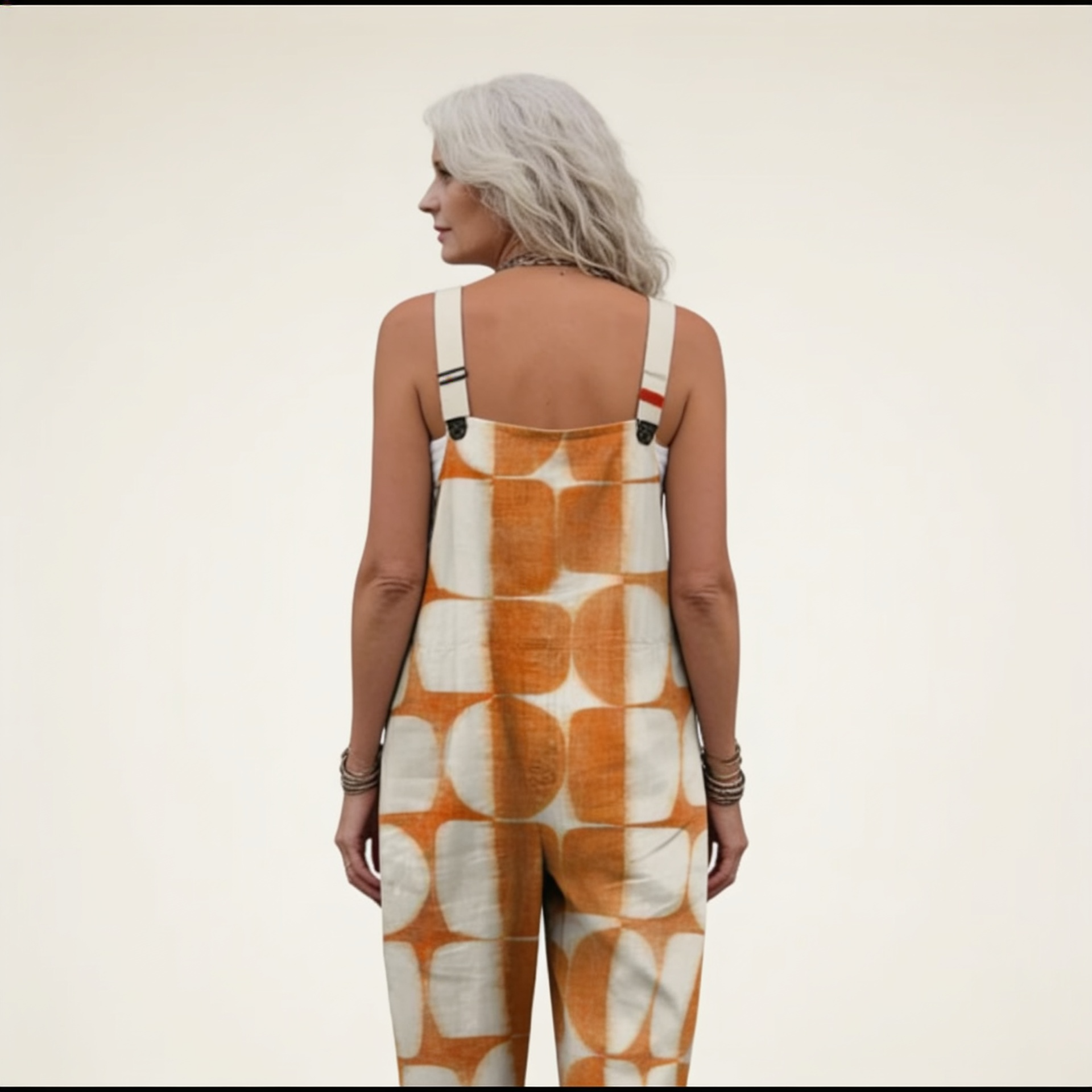 Dianne | Latzhose mit strahlendem Retro-Sonnenmuster