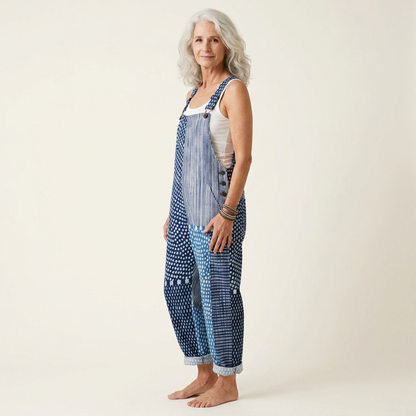 Hilde | Latzhose mit grafischem blauen Patchwork