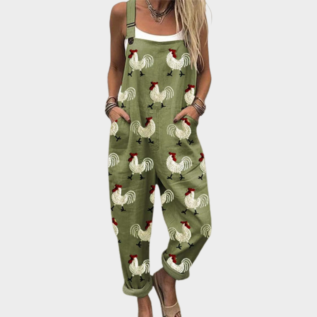 Lena | Latzhose mit ländlichen Hahn-Motiven