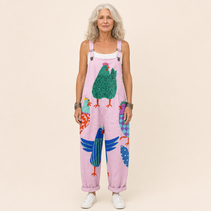Marlene | Latzhose mit strahlendem Pastellrosa-Muster