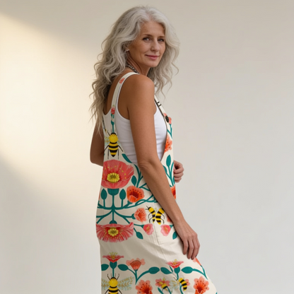 Yvette | Latzhose mit beruhigendem Blumenmuster