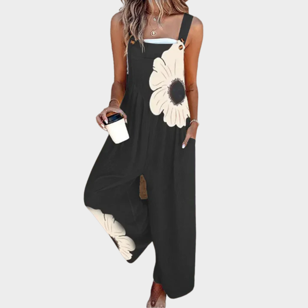 Yvette | Latzhose mit kontrastreichem Bohemian-Blumenmuster